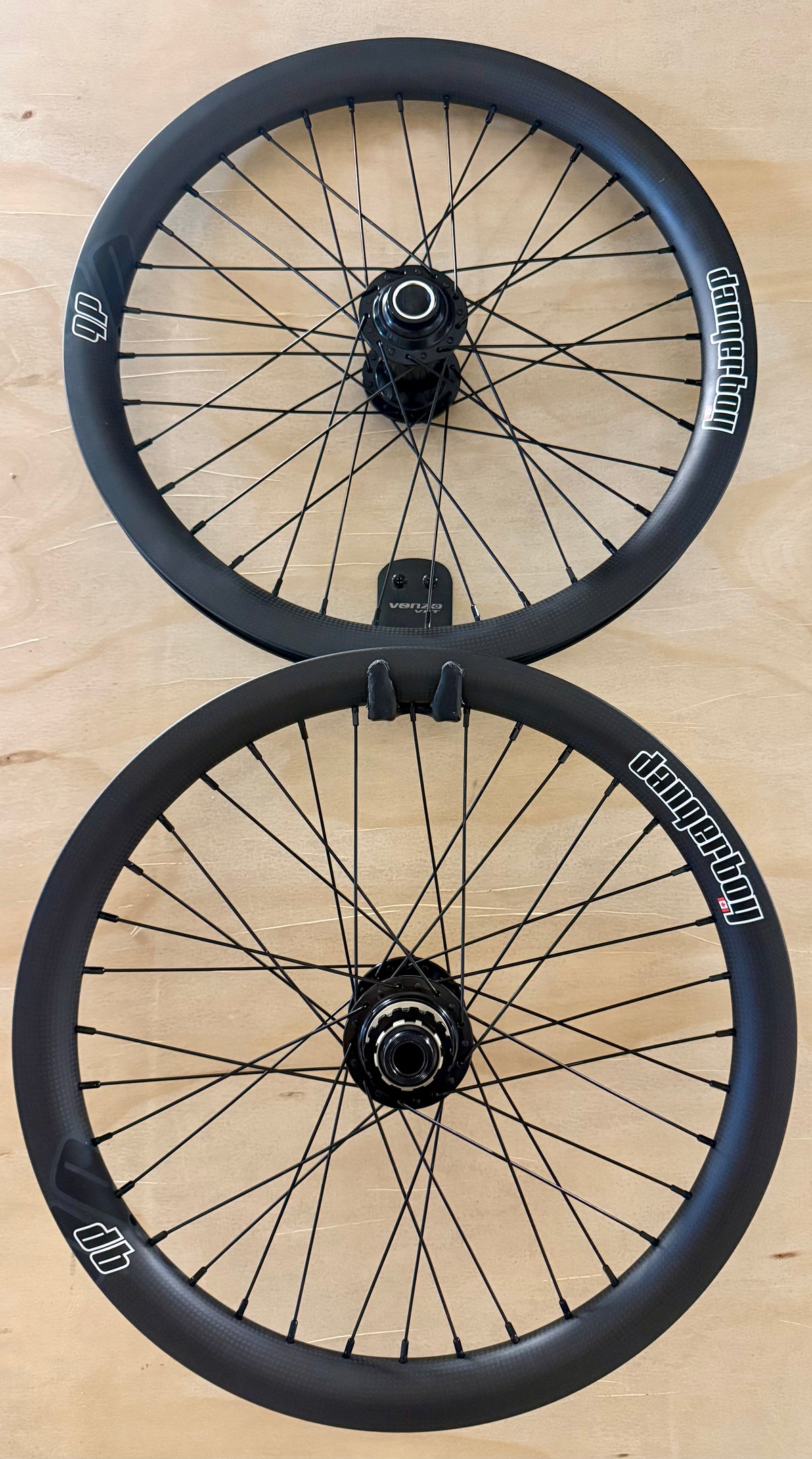 Pro Lite 36H Dangerboy Carbon Wheelset | SD Ace Hubs
