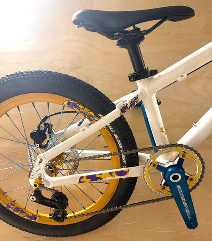 Deejay Dirt jumper
