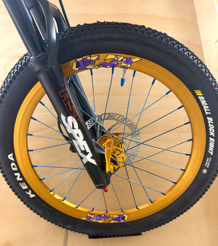 Deejay Dirt jumper